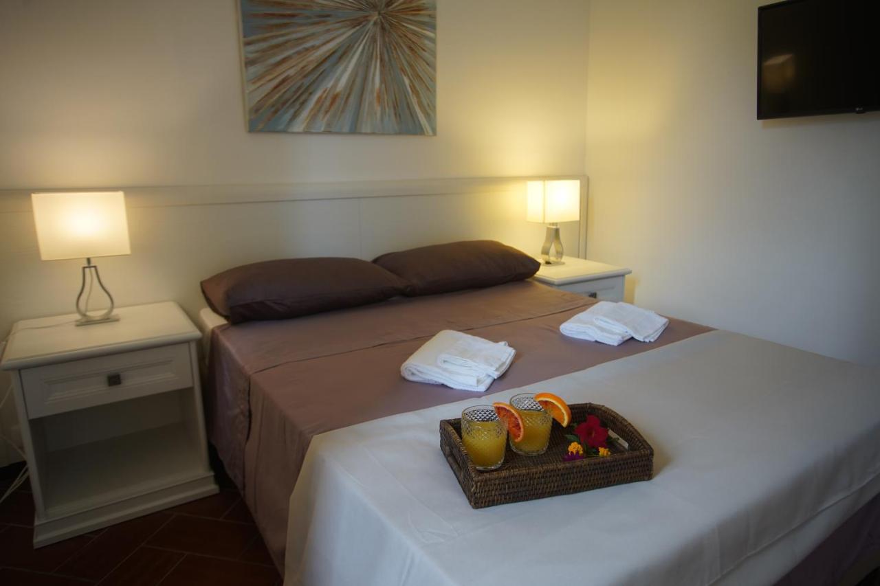Gli Ulivi Di Gino Bed and Breakfast Sanarica Buitenkant foto